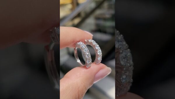 Pırlanta 2,27 Ct Halka Küpe ürün videosu