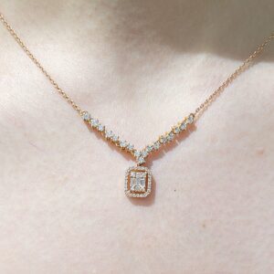 Outlet Pırlanta 0,52 Ct Baget Kolye