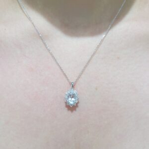 Outlet Pırlanta 1,42 Ct Pırlanta ve Beyaz Topaz Kolye