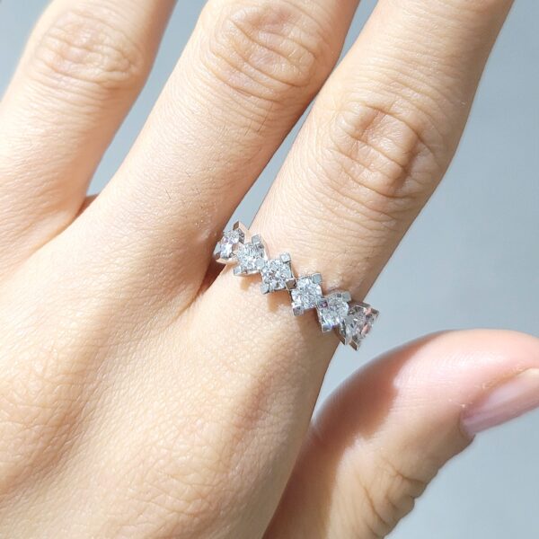 Pırlanta 0,92 Ct Çapraz Tırnak Yarımtur YZ10296