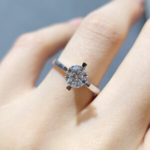 Outlet Pırlanta 1,01 Ct HRD Sertifikalı Tektaş Yüzük YZ10411