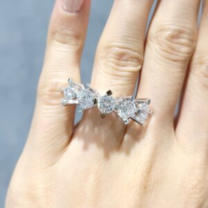 Outlet Pırlanta 3,82 Ct HRD Sertifikalı Beştaş Yüzük YZ10420