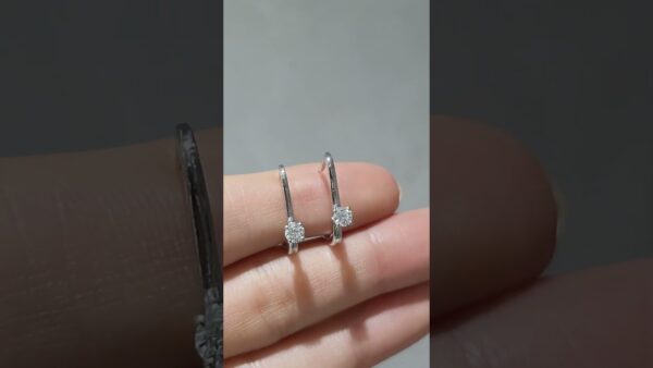 Pırlanta 0,38 Ct Tektaş Küpe ürün videosu