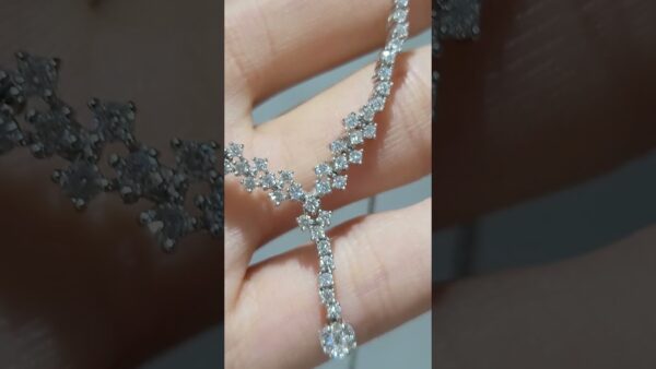 0.84 Ct Delicate Diamond Necklace product video