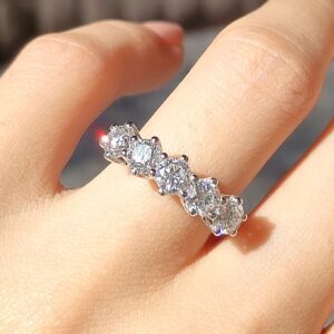 Pırlanta 2,05 Ct HRD Sertifikalı Beştaş Yüzük YZ09561