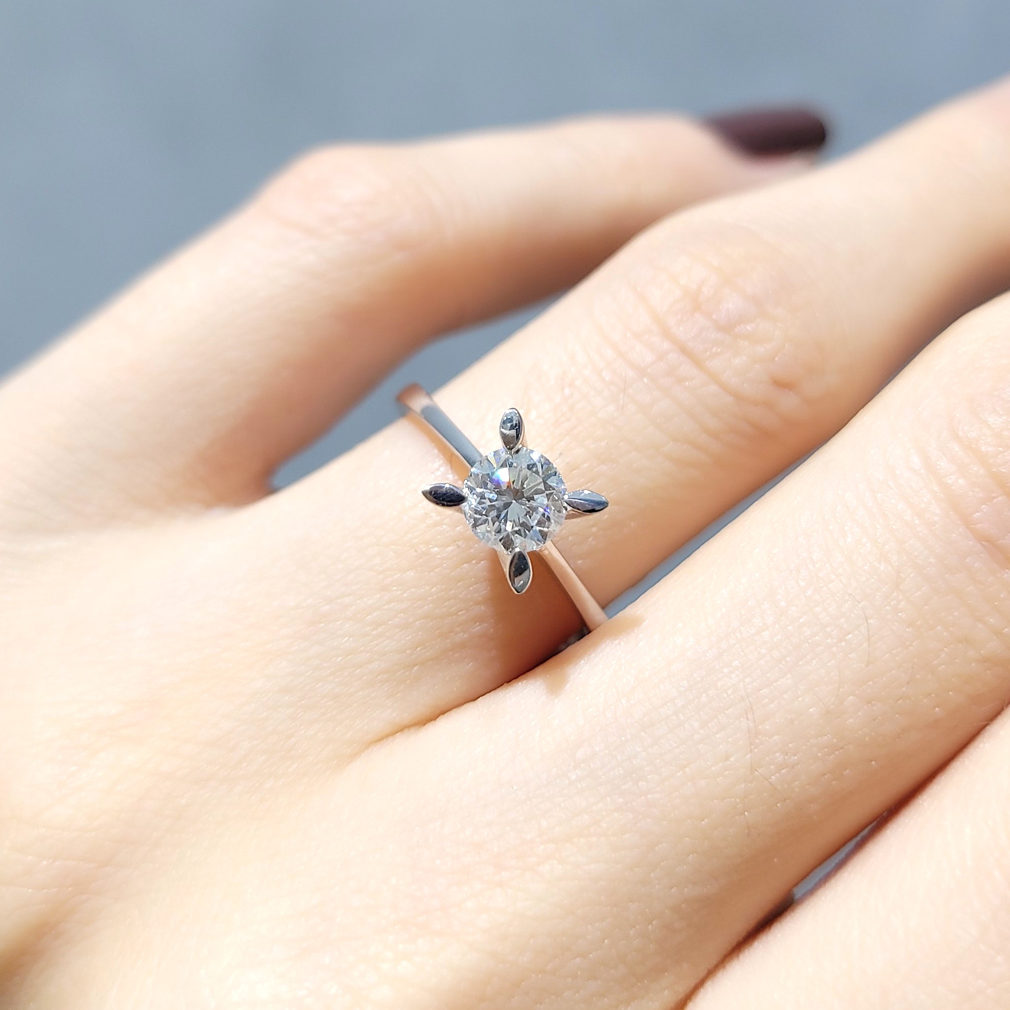 Outlet Pırlanta 0,55 Ct HRD Sertifikalı Tektaş Yüzük YZ10323