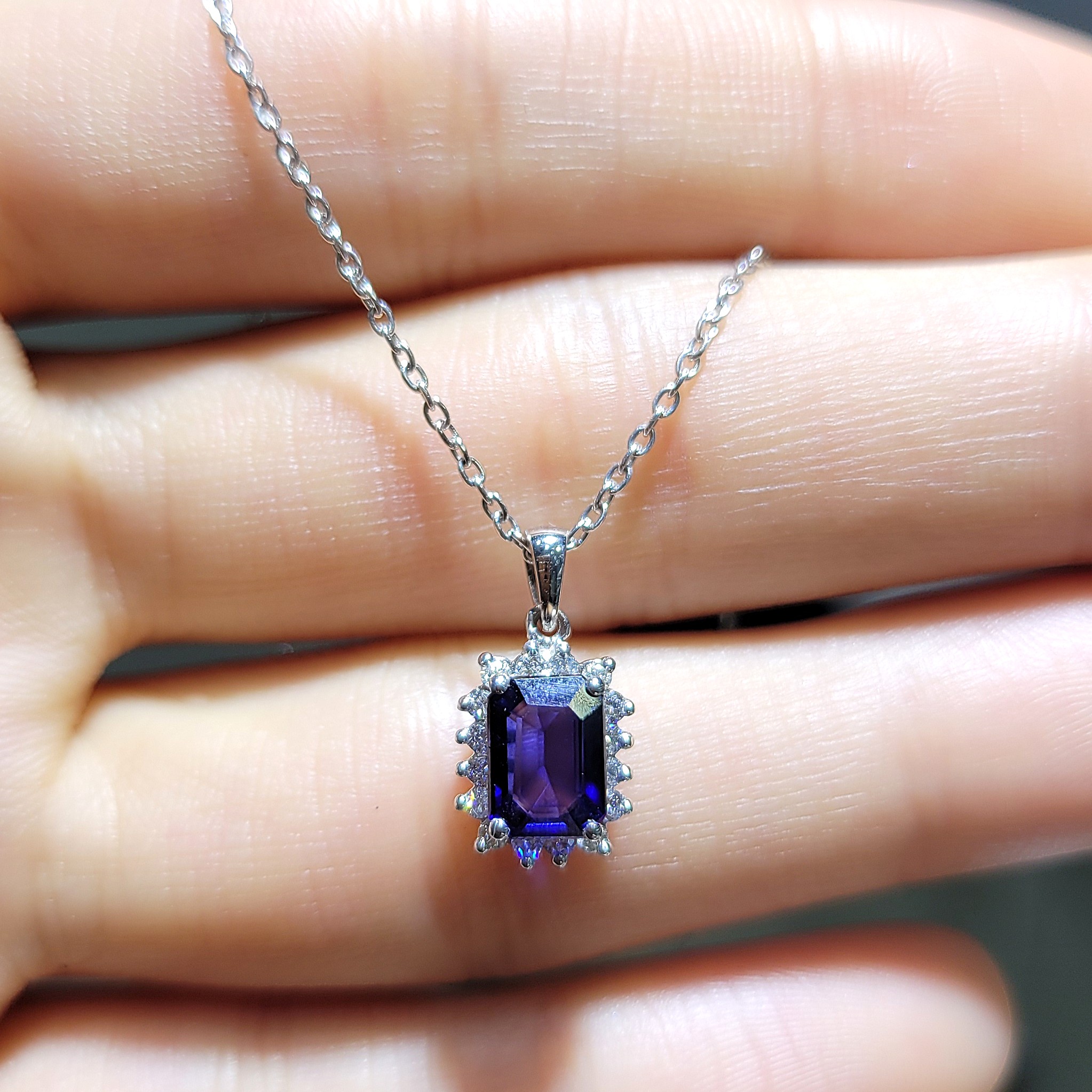 Outlet Pırlanta 1,06 Ct Pırlanta ve Safir Kolye KL02947