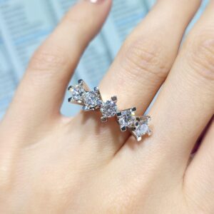 Outlet Pırlanta 1,56 Ct HRD Sertifikalı Beştaş Yüzük YZ10383