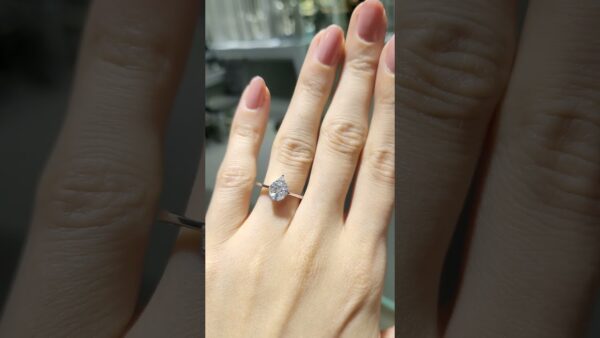 Pırlanta 0,51 Ct Damla Yüzük ürün videosu