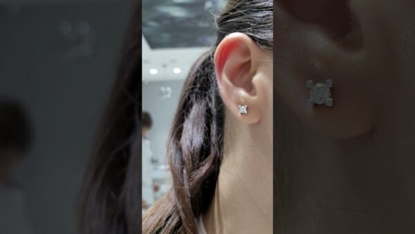 Pırlanta 0,62 Ct HRD Sertifikalı Tektaş Küpe ürün videosu