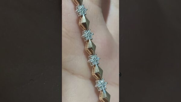 0.84 Ct Diamond Bracelet product video