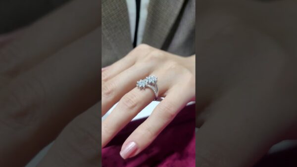 0.99 Ct Designer Diamond Ring product video