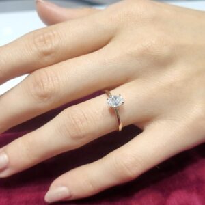 Outlet Pırlanta 0,70 Ct GIA Sertifikalı Oval Tektaş Yüzük YZ10523