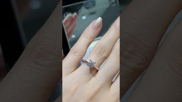 0.54 Ct HRD-Certified Solitaire Diamond Ring product video