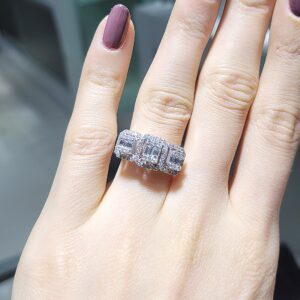 Outlet Pırlanta 0,81 Ct Tria Baget Yüzük KR00892