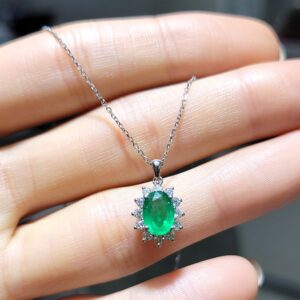 Outlet Pırlanta 1,17 Ct Pırlanta ve Zümrüt Kolye KL02975