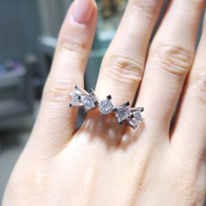 Outlet Pırlanta 2,53 Ct HRD Sertifikalı Beştaş Yüzük YZ10557