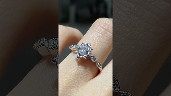 Pırlanta 0,36 Ct GIA Sertifikalı D Renk Oval Tektaş Yüzük ürün videosu