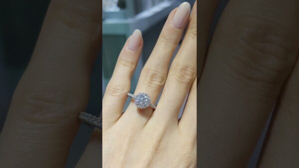 Pırlanta 0,90 Ct GIA Sertifikalı Tektaş Yüzük ürün videosu