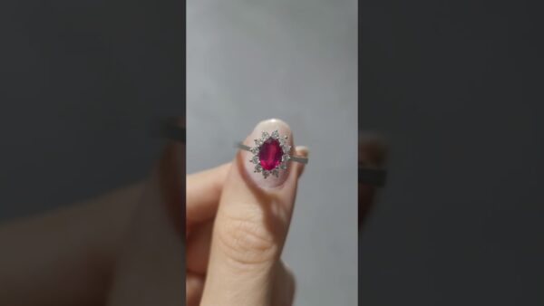 1.18 Ct Diamond and Ruby Ring product video