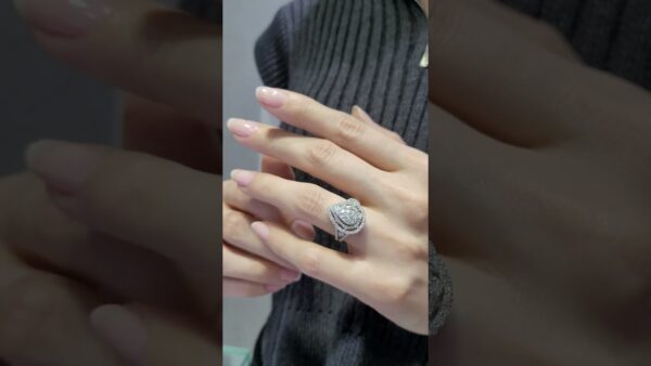 Pırlanta 1,22 Ct Fantezi Yüzük ürün videosu
