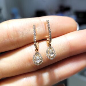 Pırlanta 0,65 Ct Damla Kesim Küpe KR00908