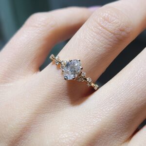 Pırlanta 0,84 Ct GIA Sertifikalı D Renk Oval Tektaş Yüzük YZ10670