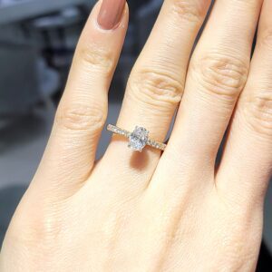 Pırlanta 0,94 Ct D Renk Oval Tektaş Yüzük YZ10671