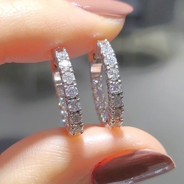 Pırlanta 1,14 Ct İçi Dışı Taşlı Halka Küpe KP03012