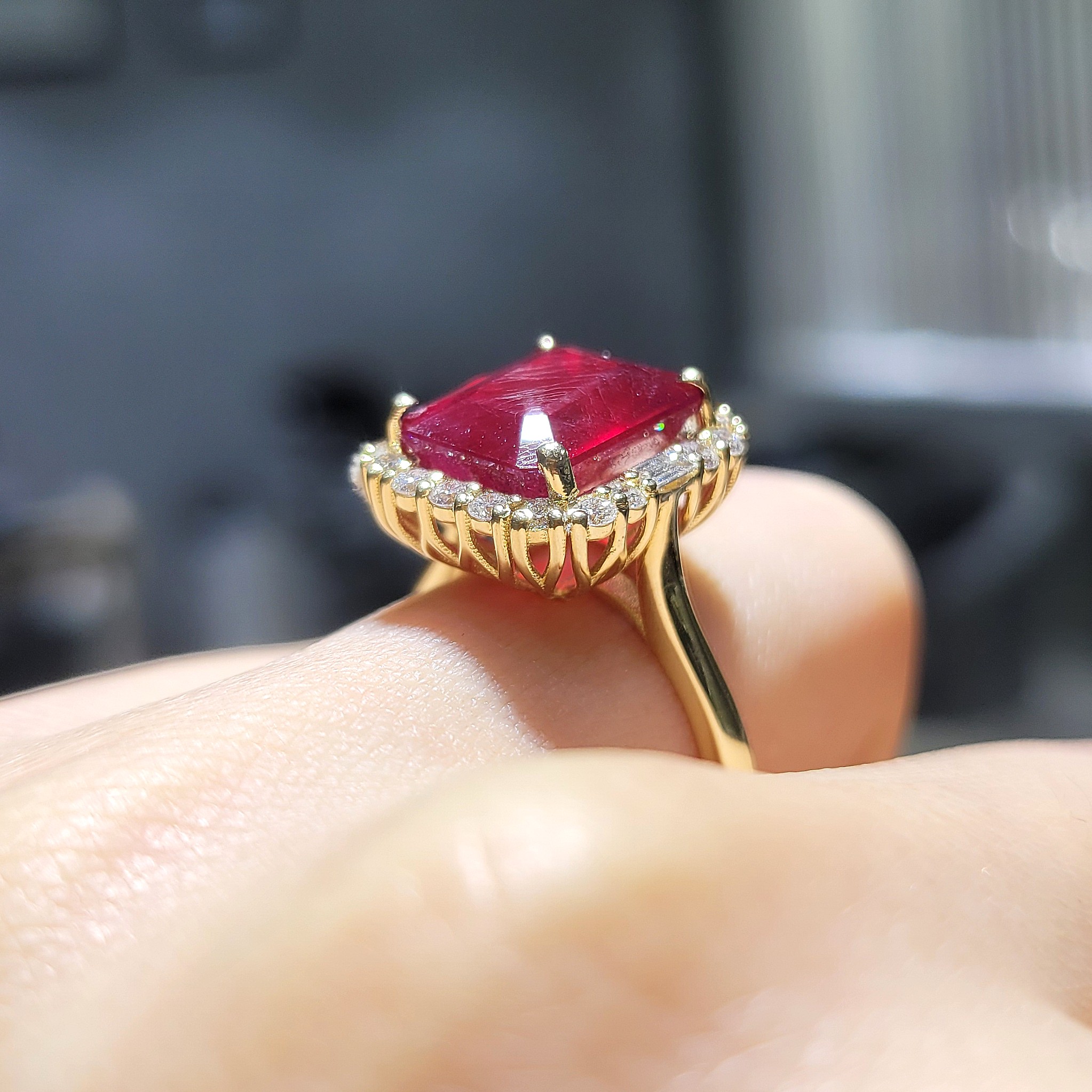 Pırlanta 7,15 Ct Pırlanta & Yakut Yüzük ZL03231-2