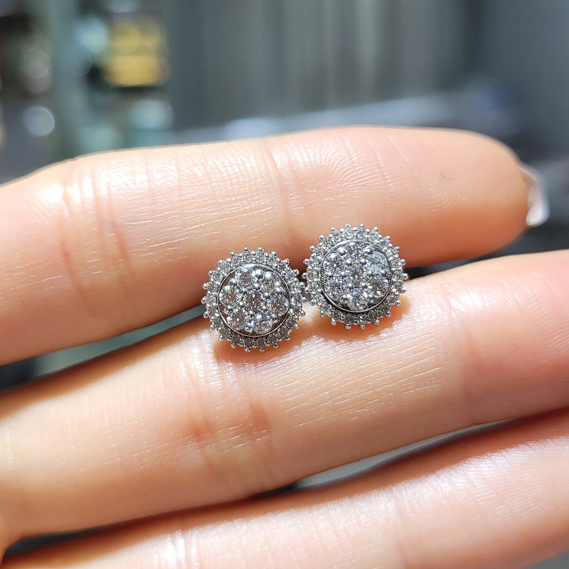 Pırlanta 0,66 Ct Corolet Küpe ZL03208