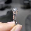 Pırlanta 0,72 Ct HRD Sertifikalı Badem Tırnak Tektaş Yüzük YZ10721-2