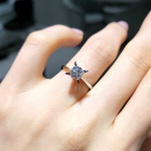 Pırlanta 0,72 Ct HRD Sertifikalı Badem Tırnak Tektaş Yüzük YZ10721