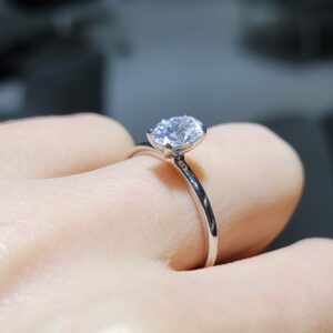 Pırlanta 0,73 Ct D Renk GIA Sertifikalı Oval Tektaş Yüzük YZ10704-2