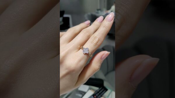 Pırlanta 0,14 Ct Yüzük ürün videosu