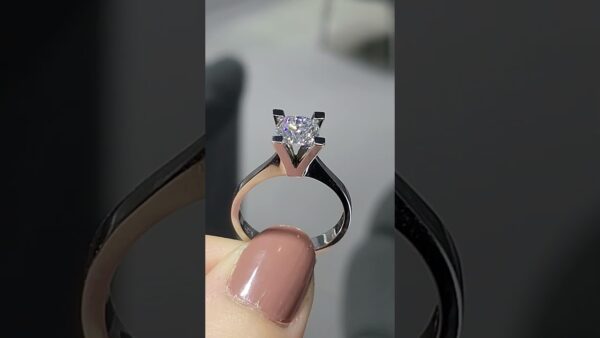 1.21 Ct HRD-Certified D-Colour Solitaire Diamond Ring product video
