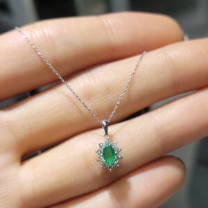 Pırlanta 0,46 Ct Pırlanta & Zümrüt Kolye KL03024