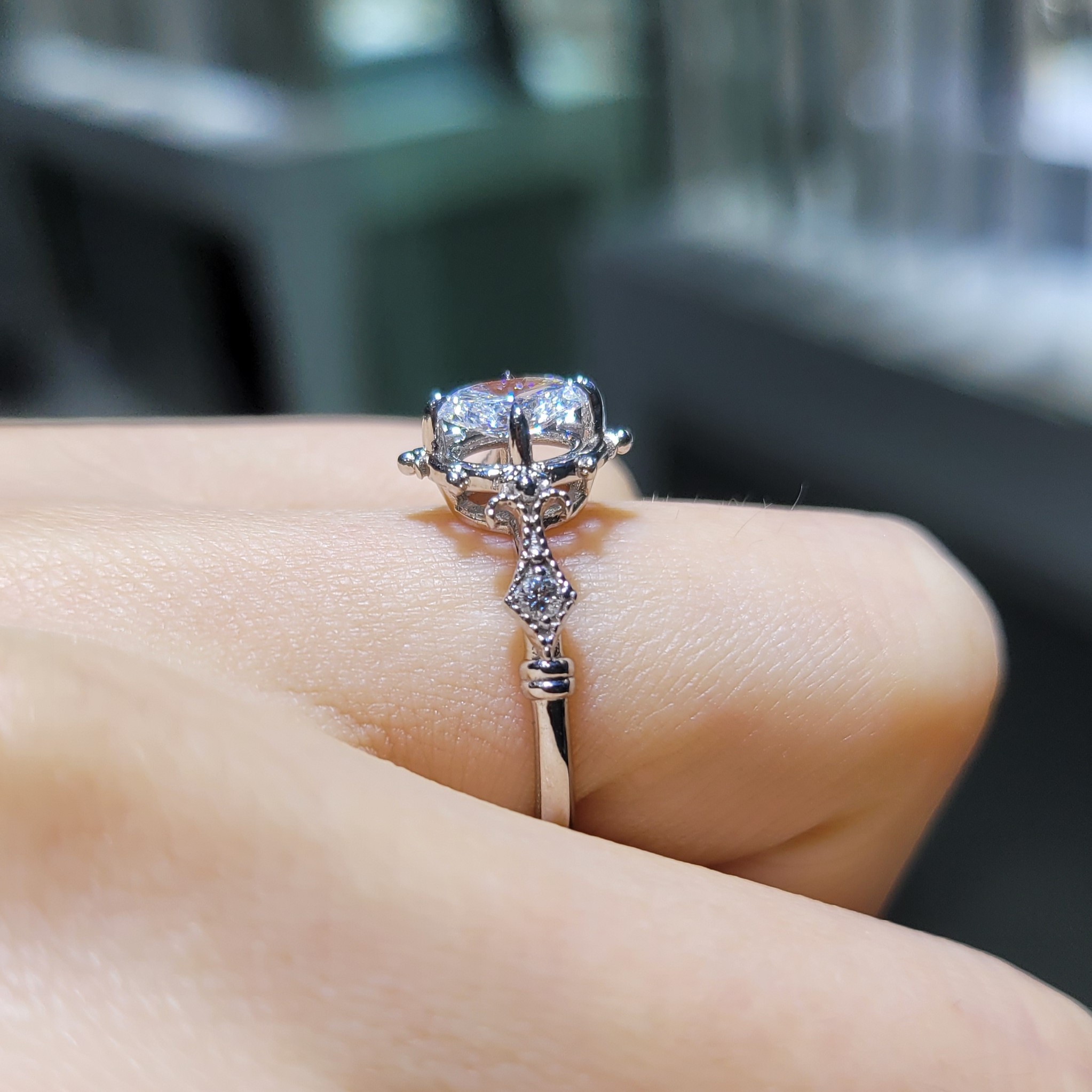 Pırlanta 0,58 Ct GIA Sertifikalı Oval Tektaş Yüzük-2