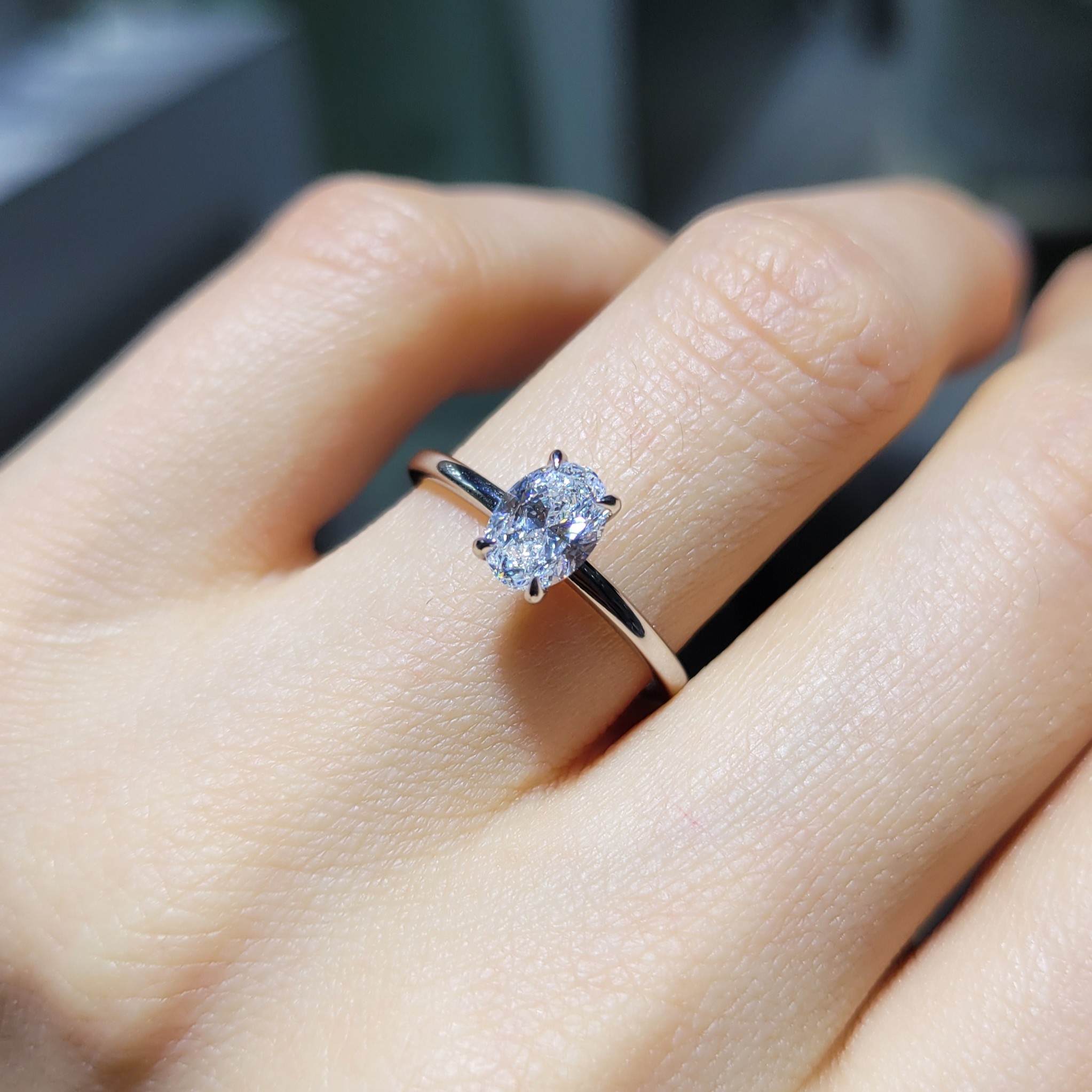 Pırlanta 0,70 Ct GIA Sertifikalı Oval Tektaş Yüzük YZ10844