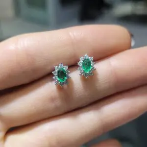 Pırlanta 0,77 Ct Pırlanta & Zümrüt Küpe KP03063