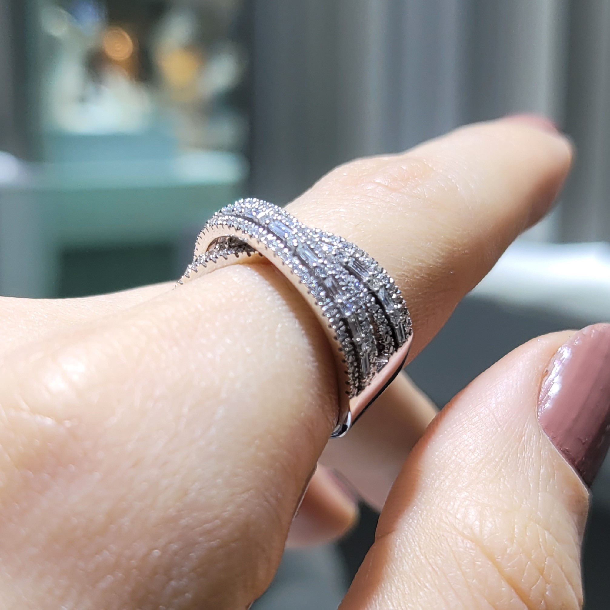 Pırlanta 0,92 Ct Fantezi Baget Yüzük KR00963-2