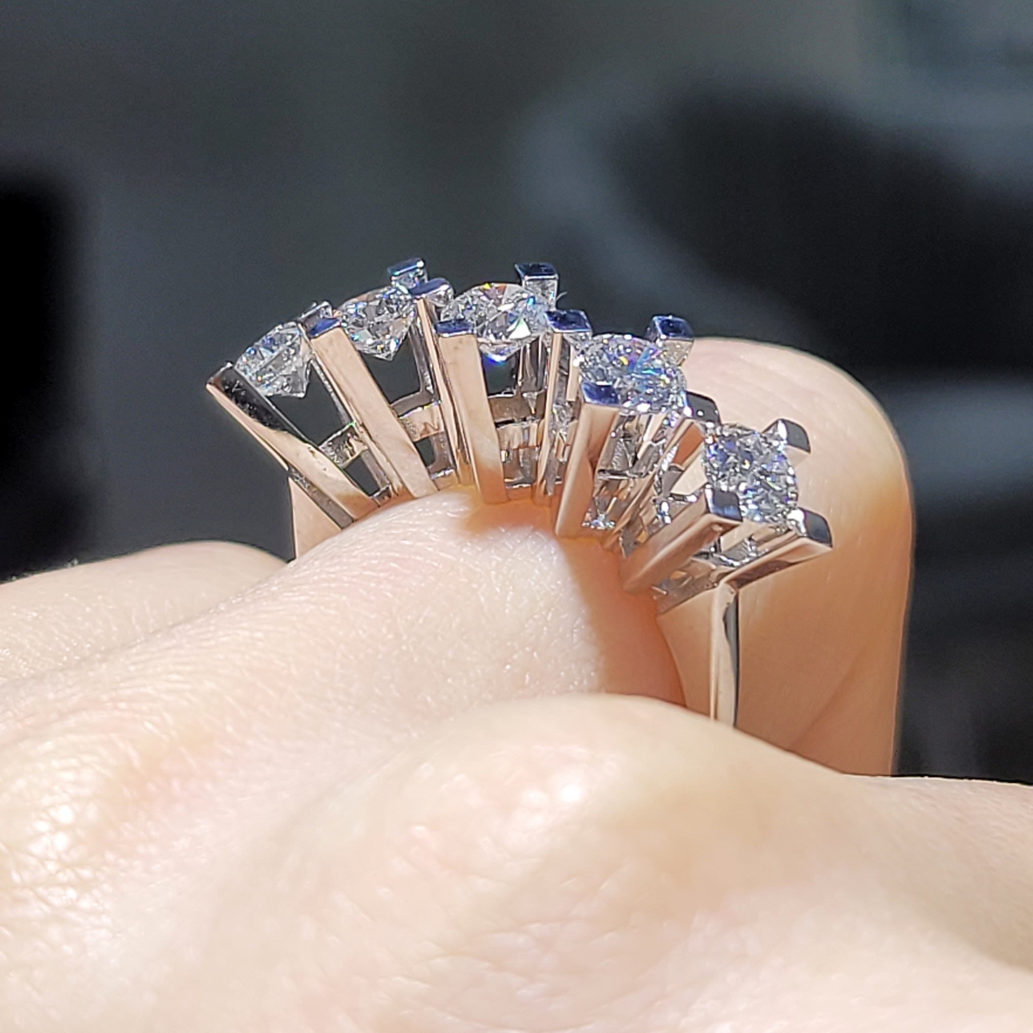 Pırlanta 1,82 Ct D Renk GIA Sertifikalı Beştaş Yüzük YZ10837-2