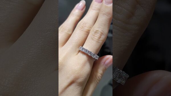 1.78 Ct HRD-Certified Half-Eternity Diamond Ring product video