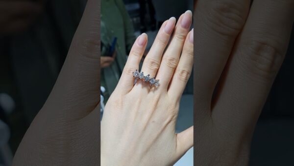 2.50 Ct HRD-Certified Five-Stone Diamond Ring product video