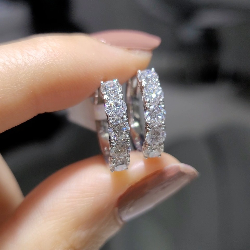 Pırlanta 1,84 Ct Tel Tırnak Halka Küpe KP03111