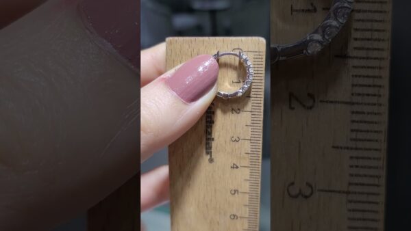 Pırlanta 0,45 Ct Halka Küpe ürün videosu