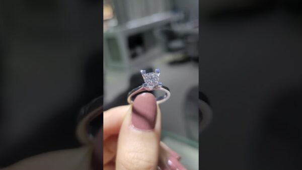 0.70 Ct HRD-Certified Solitaire Diamond Ring product video