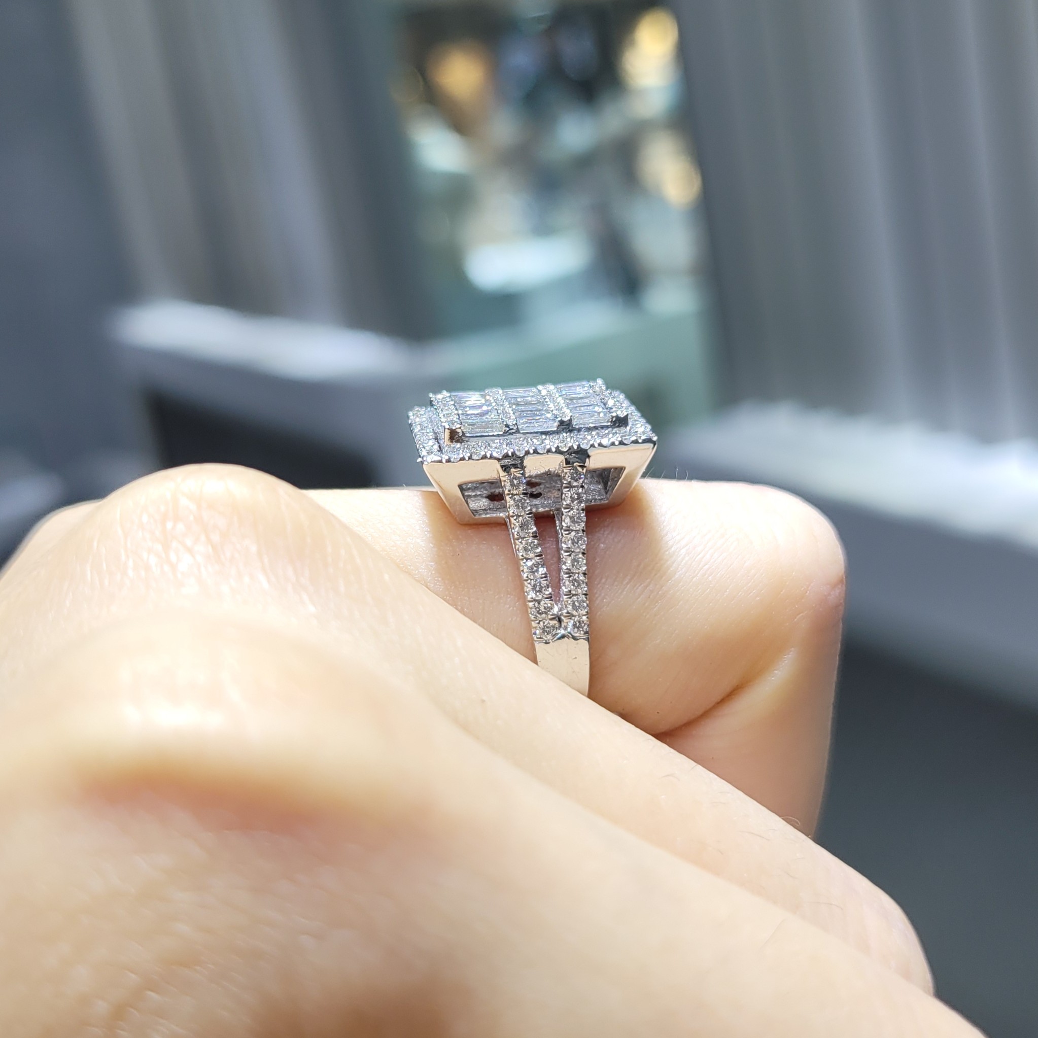 Pırlanta 1,67 Ct Baget Yüzük KR00997-2