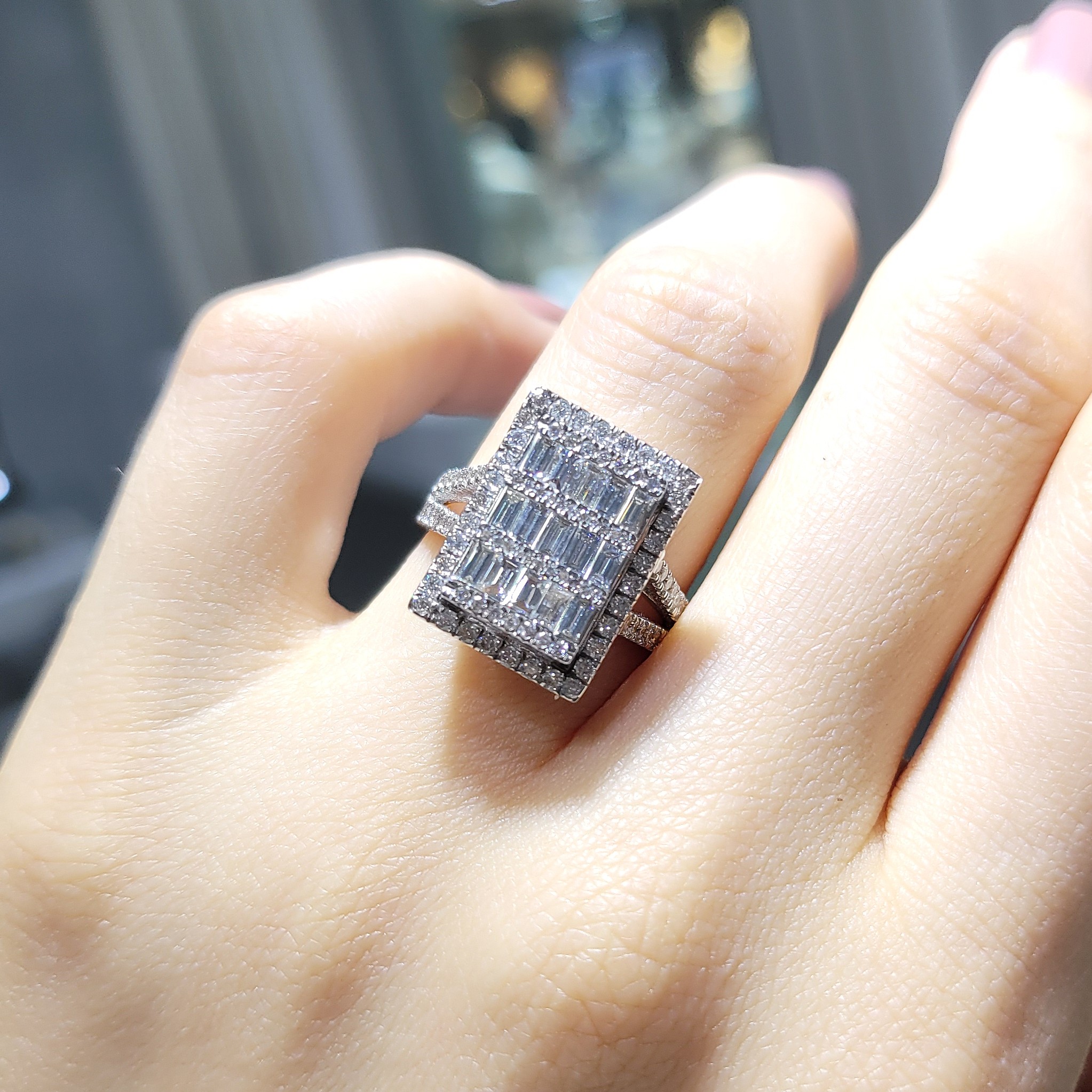 Pırlanta 1,67 Ct Baget Yüzük KR00997