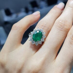 Pırlanta 4,53 Ct Pırlanta & Zümrüt Yüzük ZL03269